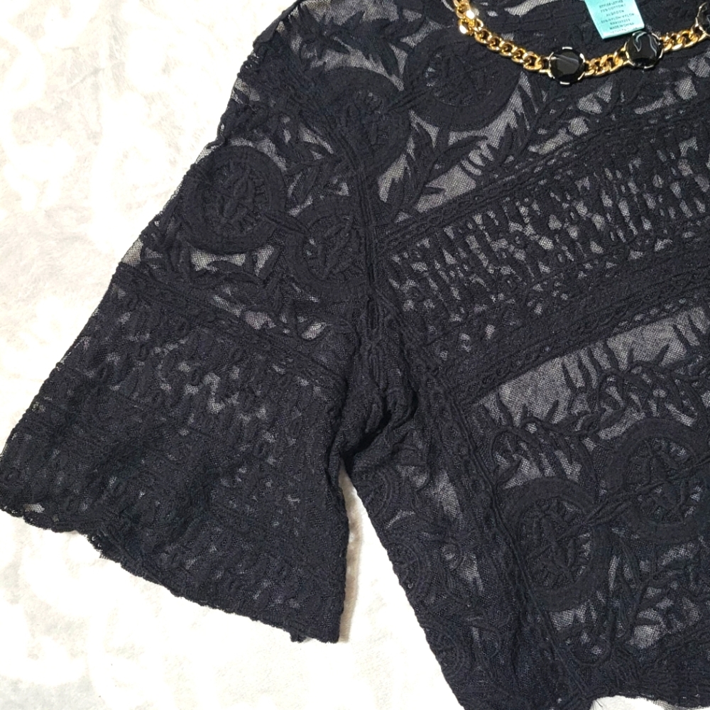 Black Lace Top - Picture 3 of 12